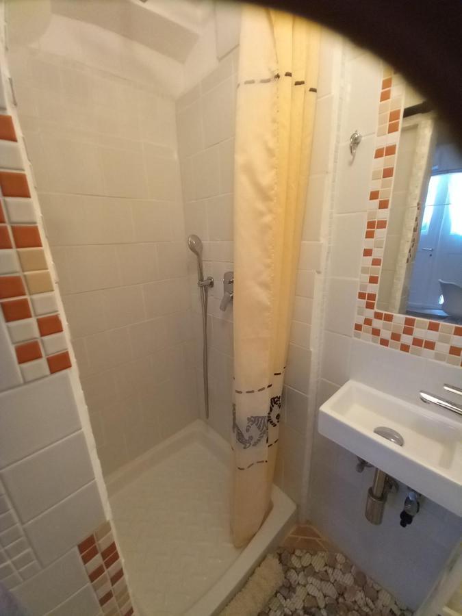 Bunari Studio Apartment Rovinj Exteriör bild